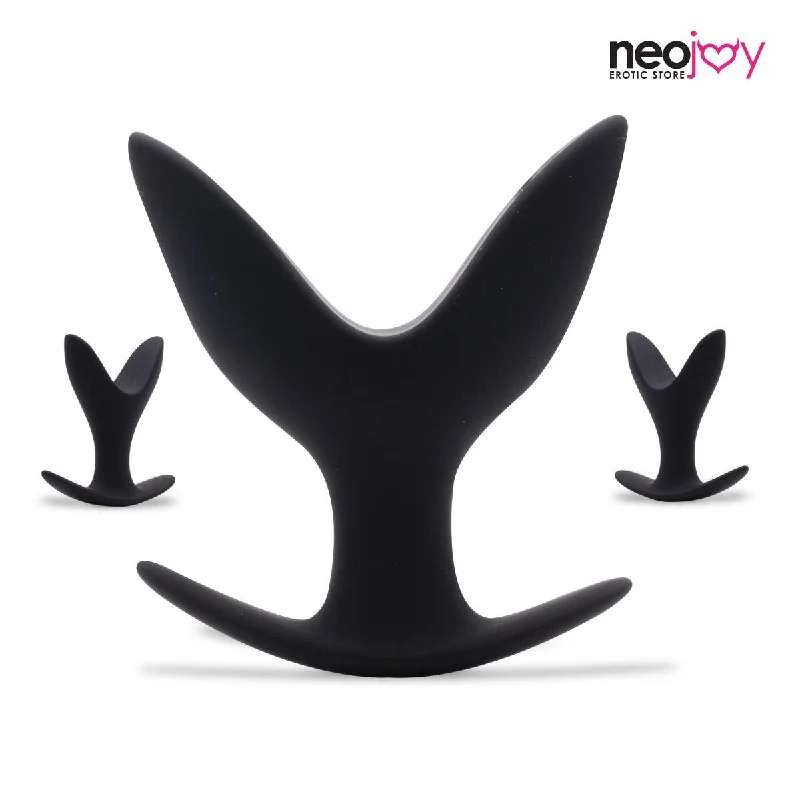 Neojoy Super Expandable Butt Plug Silicone Black With Flat Base